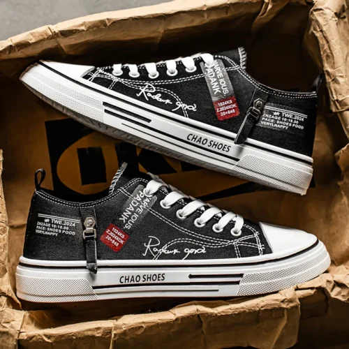 2025 New Men's Canvas Shoes Summer Comfortable Breathable Flat Vulcanized Shoes Outdoor Trendy Letters Men's Casual Sports Shoe
